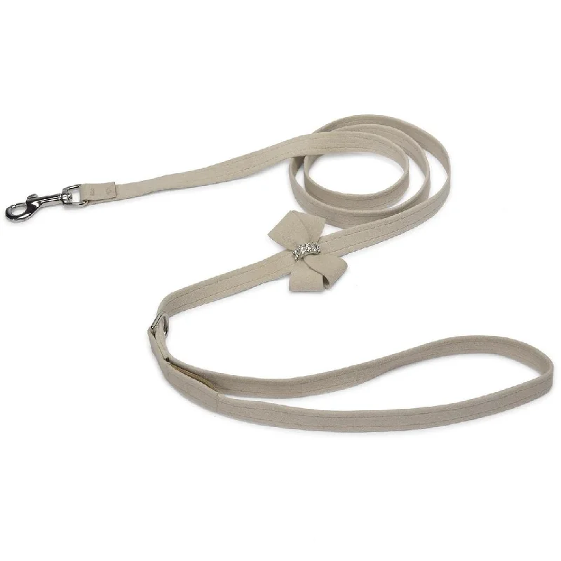  . **Cat scratching board corrugated paper**Nouveau Bow Dog Leash Doe