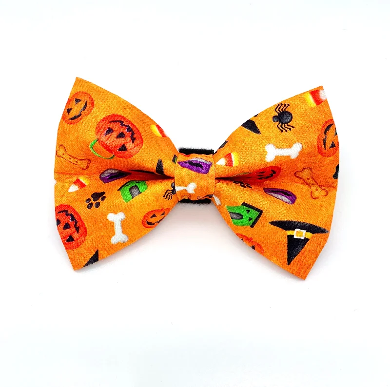 - Durable nylon dog leash wholesaleTrick Or Treat Dog Bow Tie