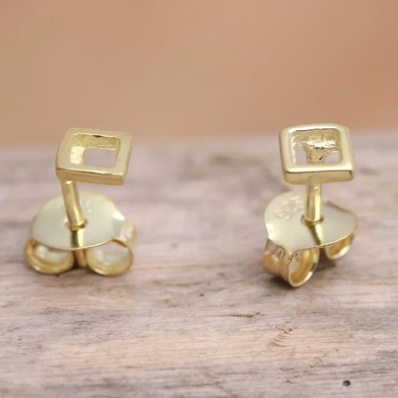 - Postoperative pet anti-licking Elizabethan collarThe Other Window Gold-Plated Geometric Stud Earrings
