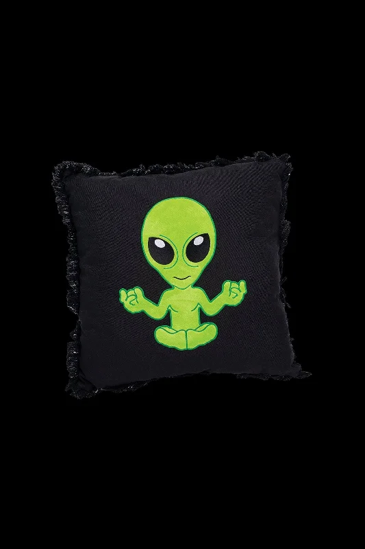 - Automatic temperature adjustment cat bedAlien on Black Plush Pillow