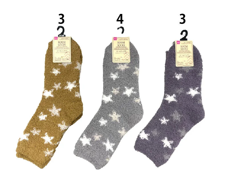 - Car dog seat beltRoom Socks - Winter Camping - Random Star Pattern -