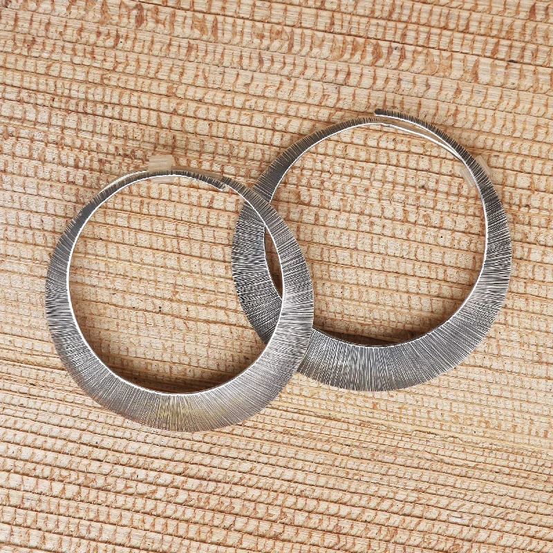 - Climbing pet constant temperature heating padNarrow Eclipse Sterling Silver Antique-Finish Hoop Earrings - Climbing pet constant temperature heating padNarrow Eclipse Sterling Silver Antique-Finish Hoop Earrings